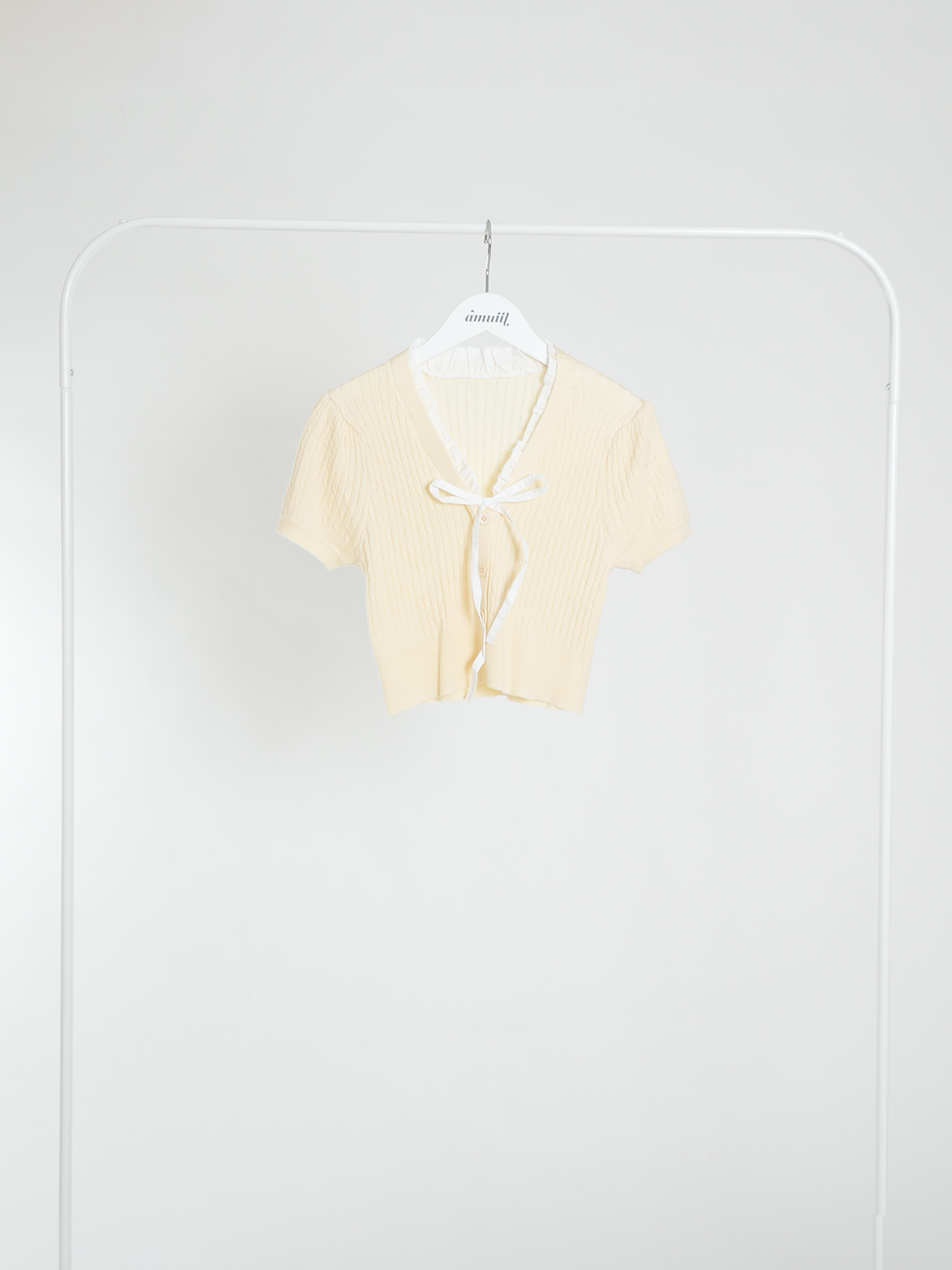 Short Sleeve Knit with Ribbon