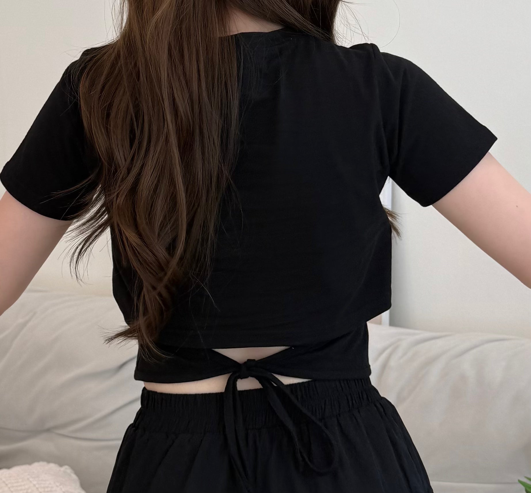 Ribbon Accent T-Shirt【即納】