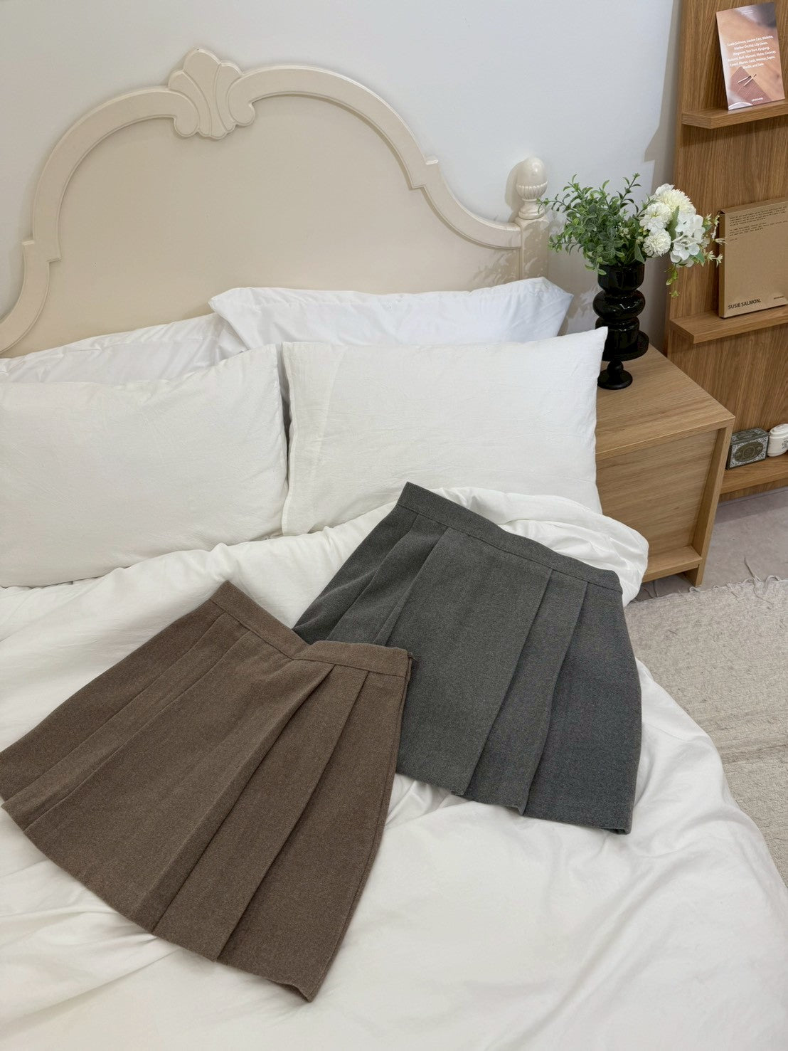 Classic Pleated Mini