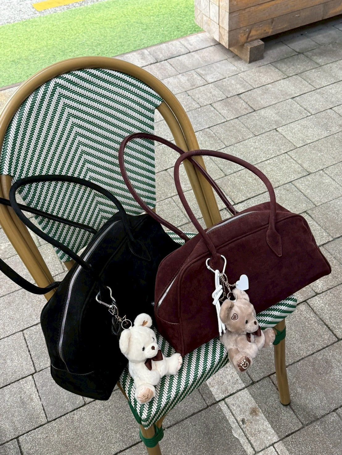 Mild Suede Bag ※チャームの付属はございません