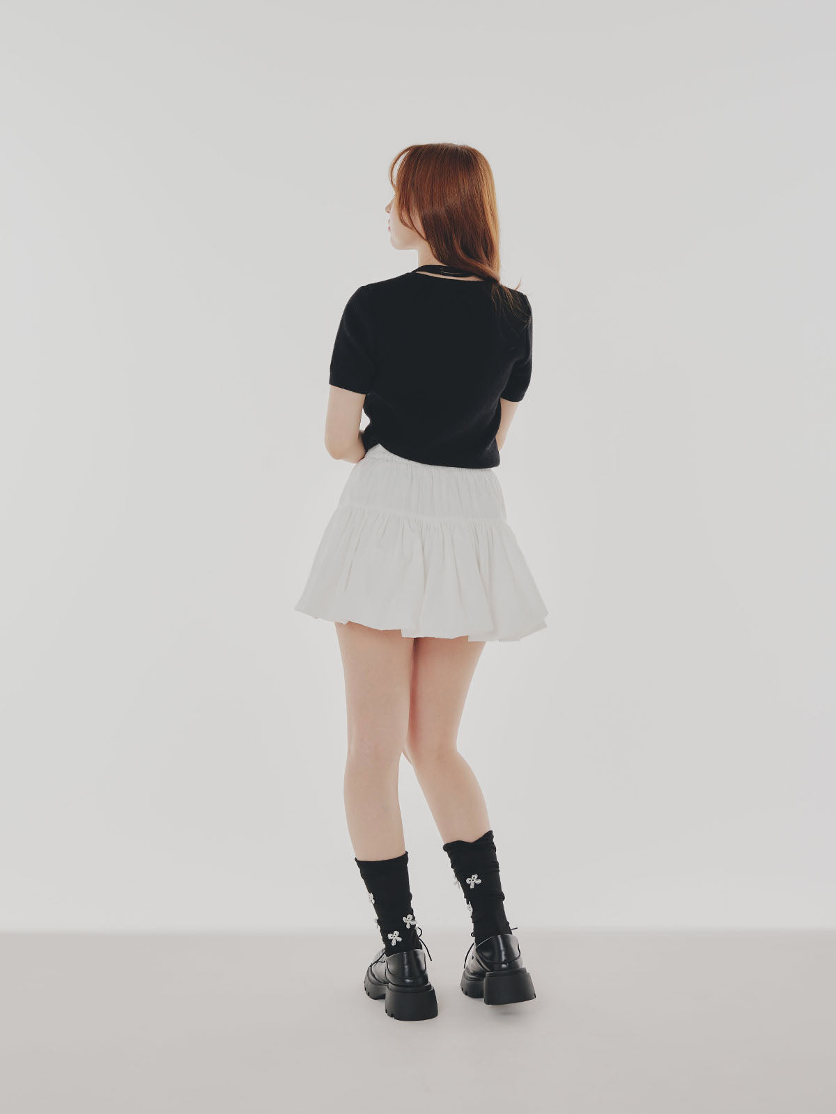 Short Sleeve Knit with Neck ribbon