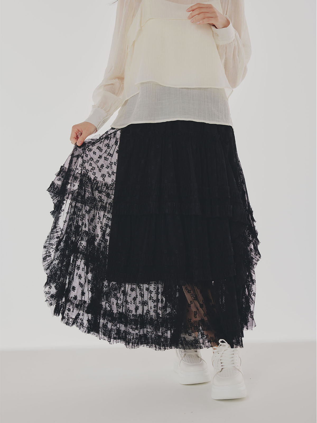 Lace Flare Long Skirt