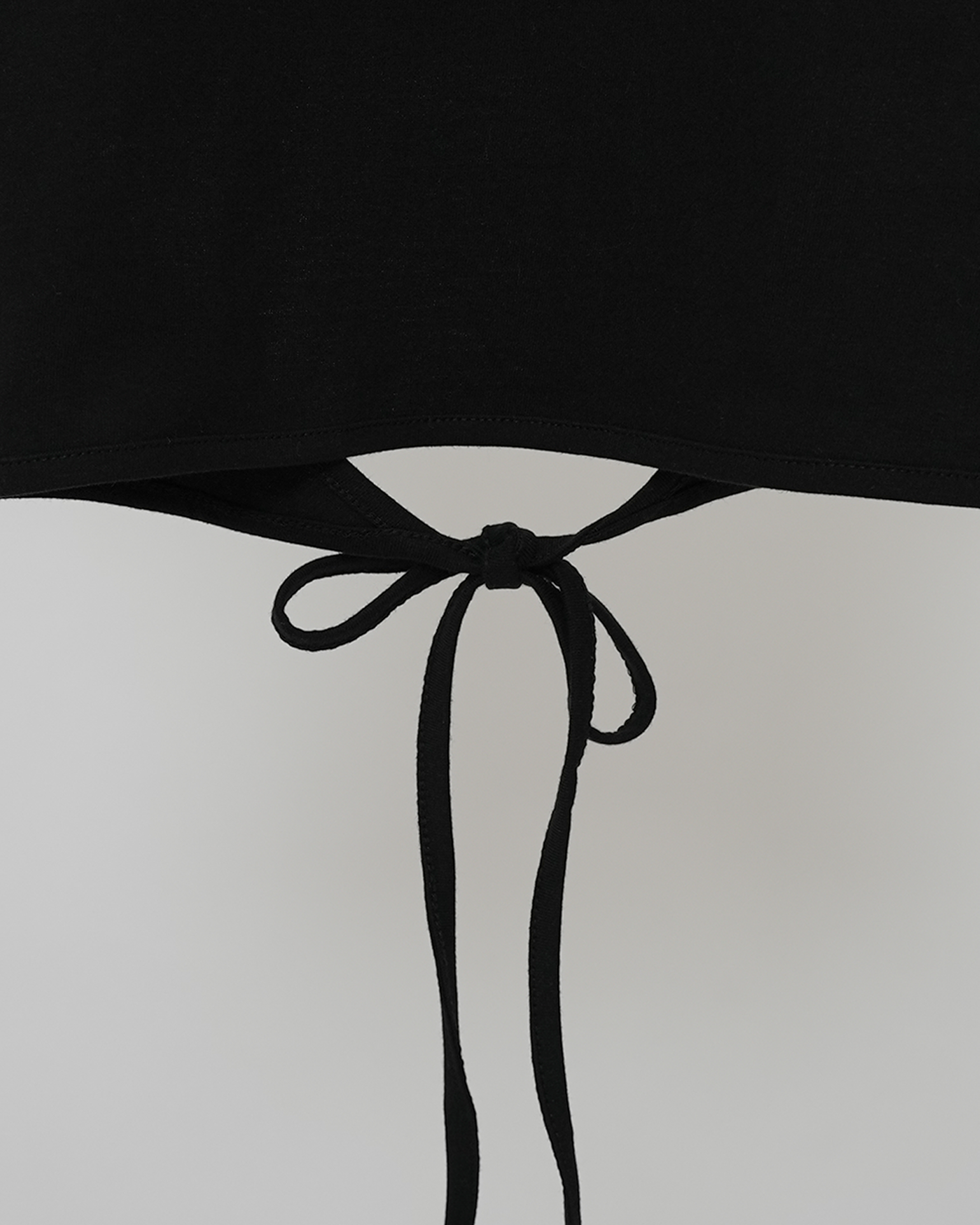 Ribbon Accent T-Shirt【即納】