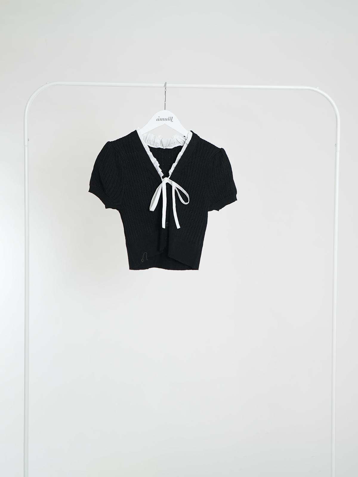 Short Sleeve Knit with Ribbon