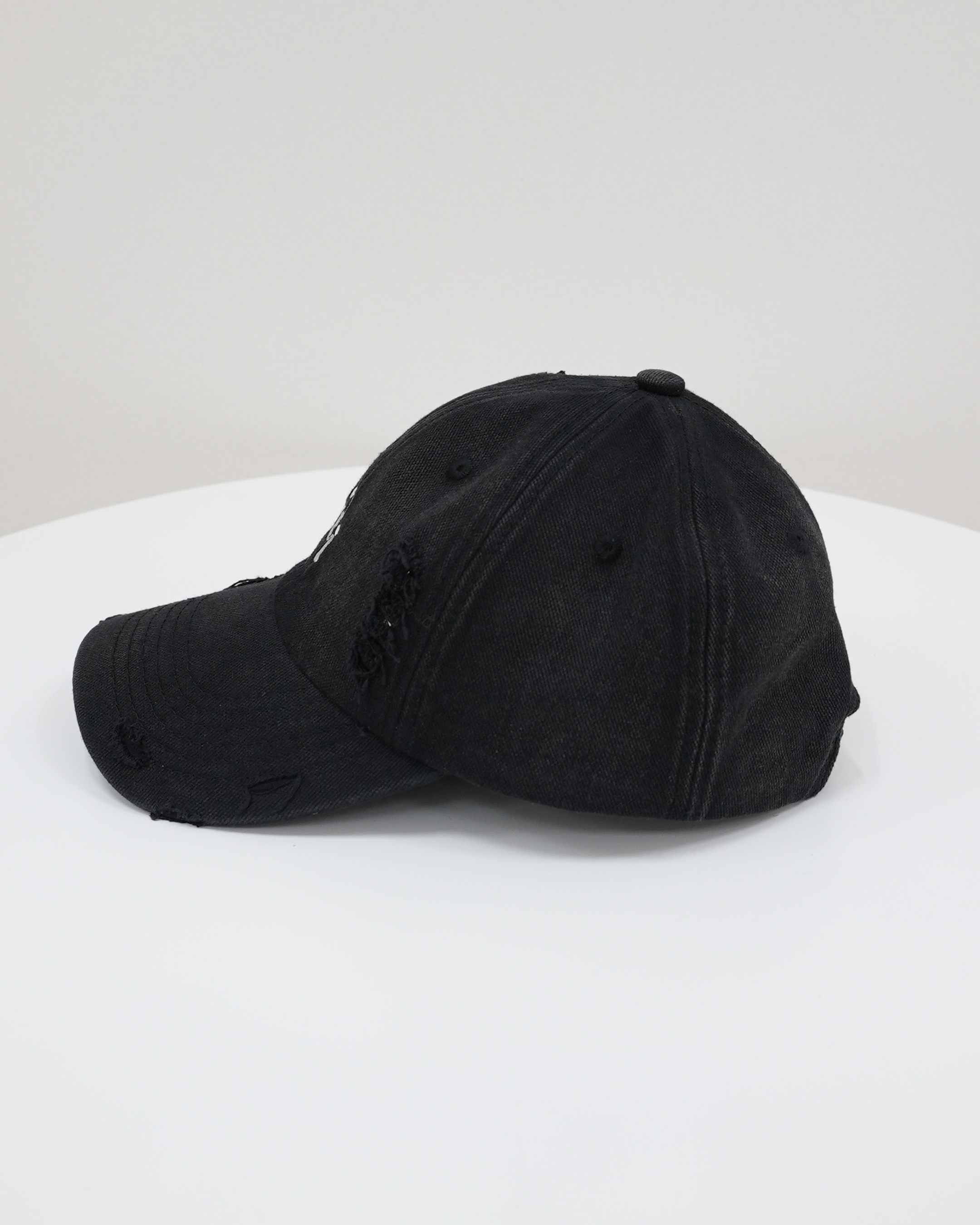 【予約】Original Embroidered damage Cap