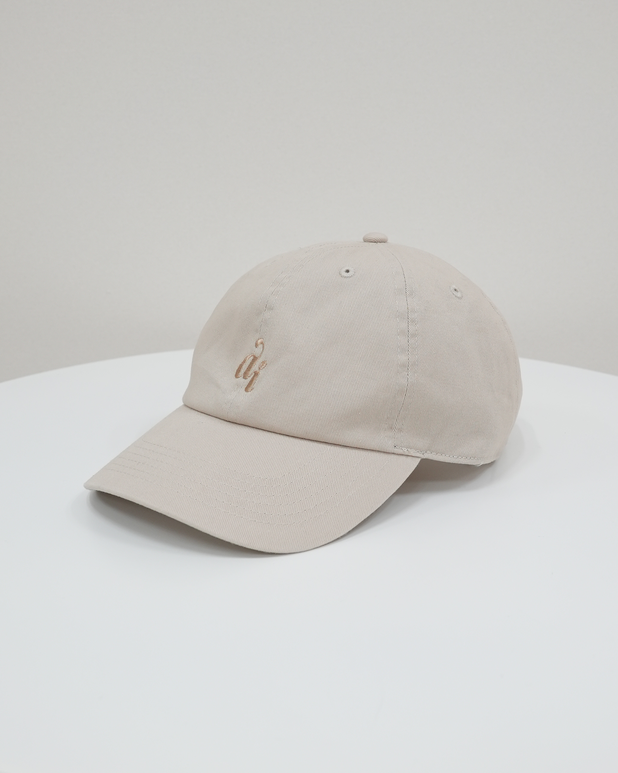 【予約】Original Embroidered Cap