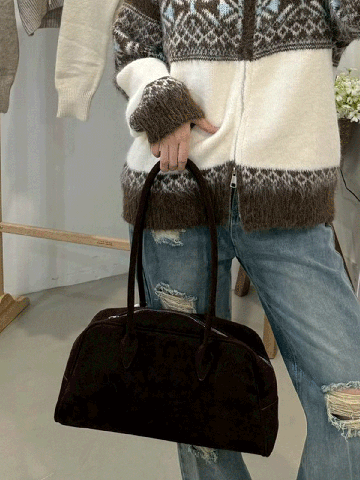 Mild Suede Bag & Puppy Charm Set